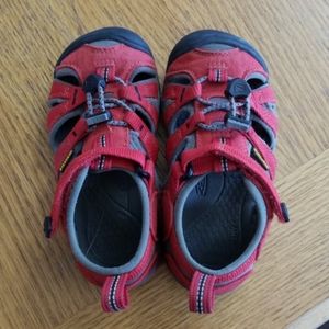 Keen seacamp sandals